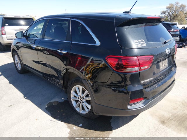 5XYPG4A3XKG568991 KIA Sorento 2.4l Lx