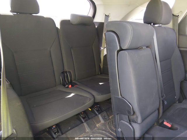 5XYPG4A3XKG568991 KIA Sorento 2.4l Lx