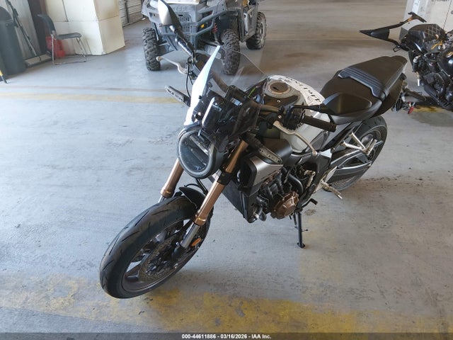 MLHRH1651R5000448 Honda Cb650 R