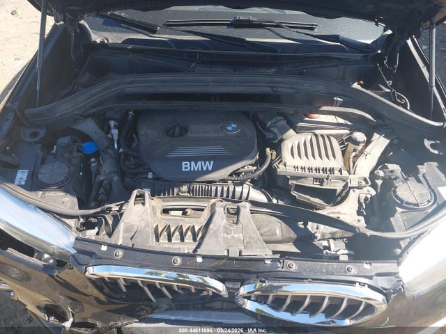 44611896 :رقم المزاد ، WBXHT3C30J5L31086 vin ، 2018 Bmw X1 Xdrive28i مزاد بيع