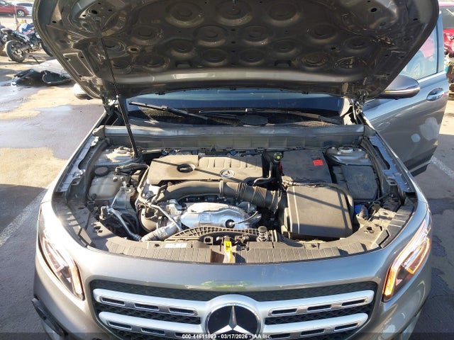 W1N4M4HB2NW179853 Mercedes-Benz Glb 250 4matic