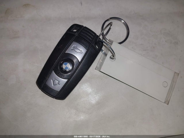 44611900 :رقم المزاد ، WBAPL5C54BA918113 vin ، 2011 Bmw 335i Xdrive مزاد بيع