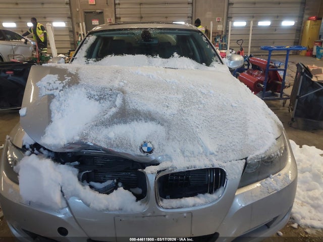 44611900 :رقم المزاد ، WBAPL5C54BA918113 vin ، 2011 Bmw 335i Xdrive مزاد بيع