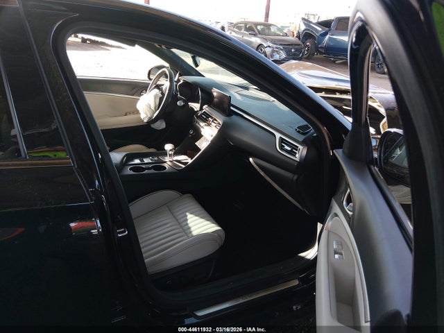 KMTG34SC8RU139434 Genesis G70 2.5t Rwd