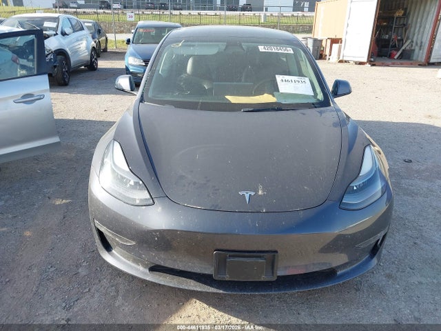 44611935 :رقم المزاد ، 5YJ3E1EB0NF118105 vin ، 2022 Tesla Model 3 Long Range Dual Motor All-wheel Drive مزاد بيع