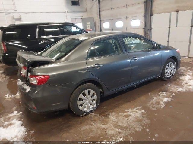 2011 TOYOTA COROLLA JTDBU4EE1BJ096503 Photo 3