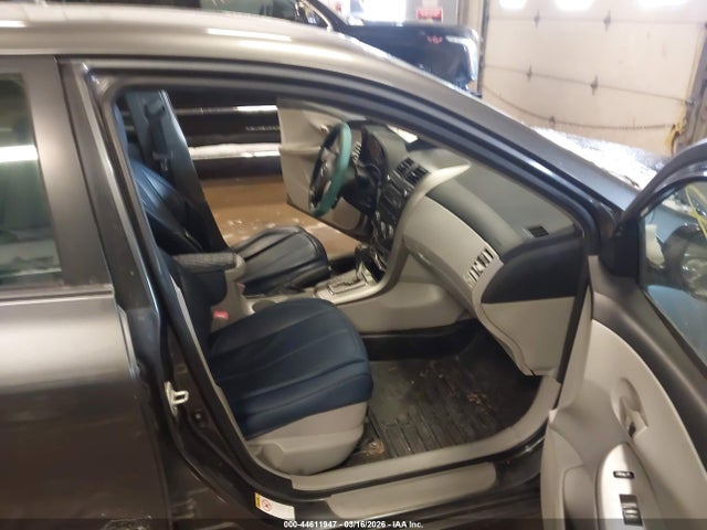 2011 TOYOTA COROLLA JTDBU4EE1BJ096503 Photo 4