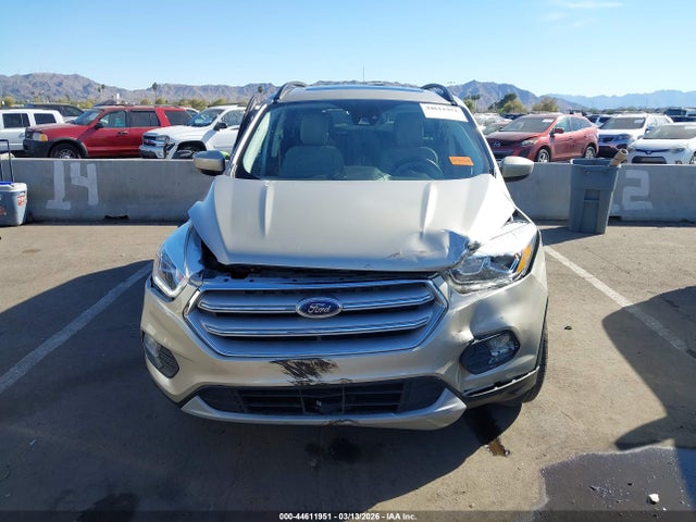 1FMCU0HD1JUB85626 Ford ESCAPE SEL