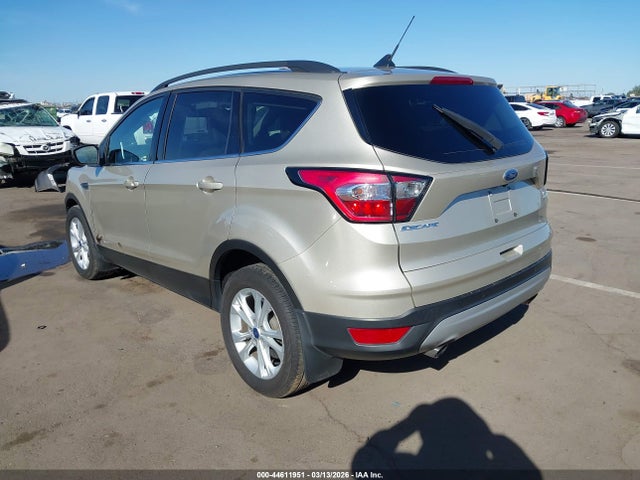 1FMCU0HD1JUB85626 Ford ESCAPE SEL