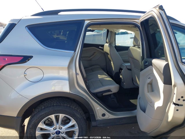 1FMCU0HD1JUB85626 Ford ESCAPE SEL