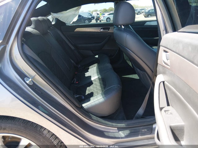 2019 HYUNDAI SONATA 5NPE34AF0KH820169 Photo 7