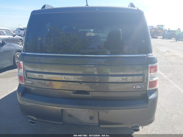 Ford FLEX SEL 2015 2FMGK5C82FBA11270 Image 16