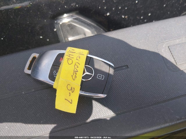 W1N4M4GB2NW241026 Mercedes-Benz GLB 250
