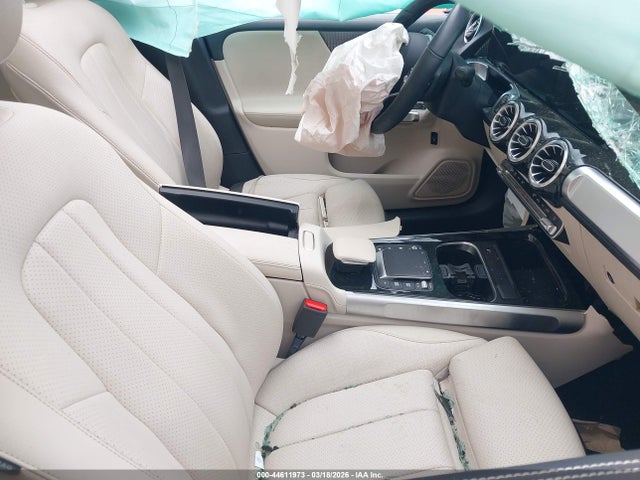 W1N4M4GB2NW241026 Mercedes-Benz GLB 250