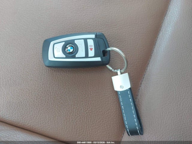 2016 BMW X3 5UXWX9C5XG0D76332 Photo 10