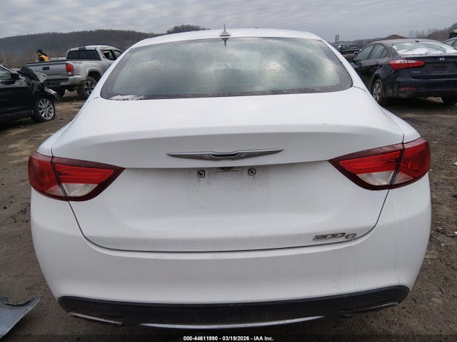 Продажа на аукционе авто 2015 Chrysler 200 C, vin: 1C3CCCCG3FN514312, номер лота: 44611990