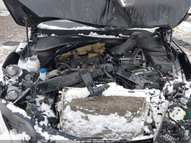5XYPGDA57KG446543 KIA Sorento 3.3l Lx