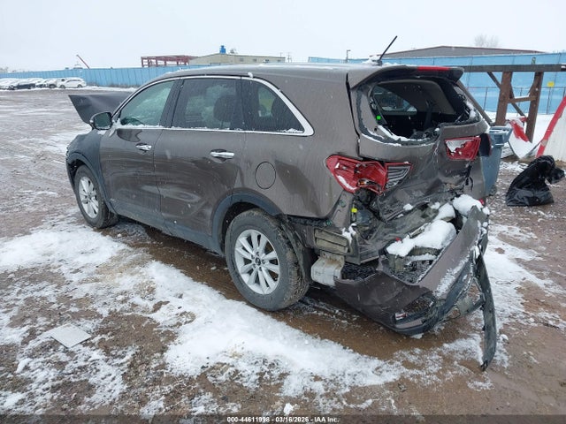 5XYPGDA57KG446543 KIA Sorento 3.3l Lx