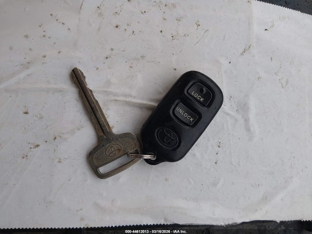 2004 TOYOTA COROLLA 1NXBR32E44Z300028 Photo 10