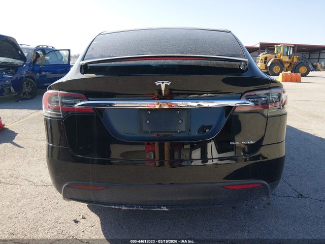 2021 Tesla Model X Long Range Dual Motor All-wheel Drive/long Range Plus Dual Motor All-wheel Drive მანქანა იყიდება აუქციონზე, vin: 5YJXCBE28MF325224, აუქციონის ნომერი: 44612023