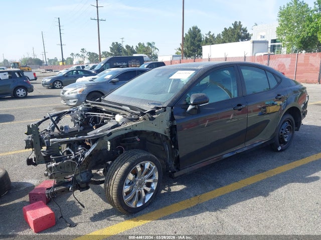 Toyota CAMRY LE 2025 4T1DAACK3SU199733 Image 2