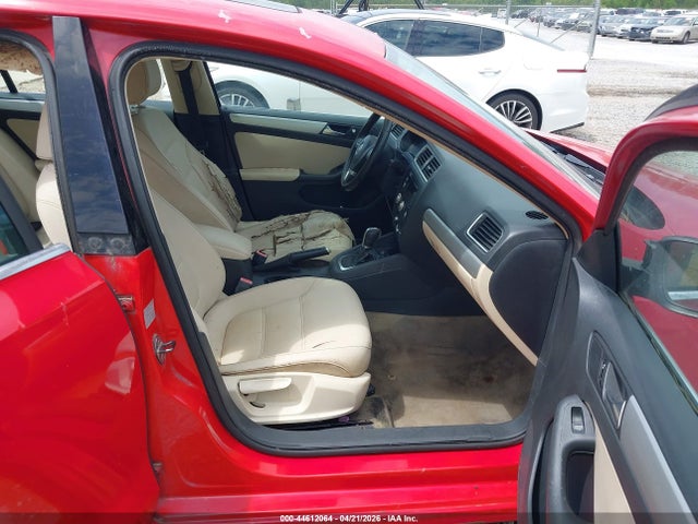 2011 Volkswagen Jetta 2.5l Sel მანქანა იყიდება აუქციონზე, vin: 3VWLX7AJ0BM065095, აუქციონის ნომერი: 44612064