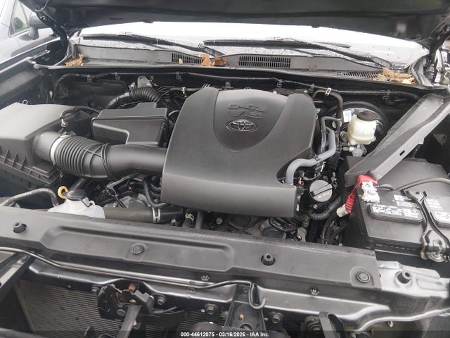 3TMCZ5AN0NM521654 Toyota Tacoma Sr5 V6