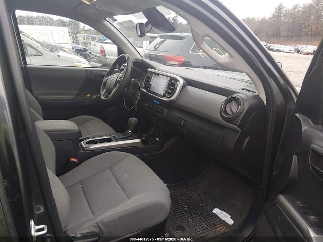3TMCZ5AN0NM521654 Toyota Tacoma Sr5 V6
