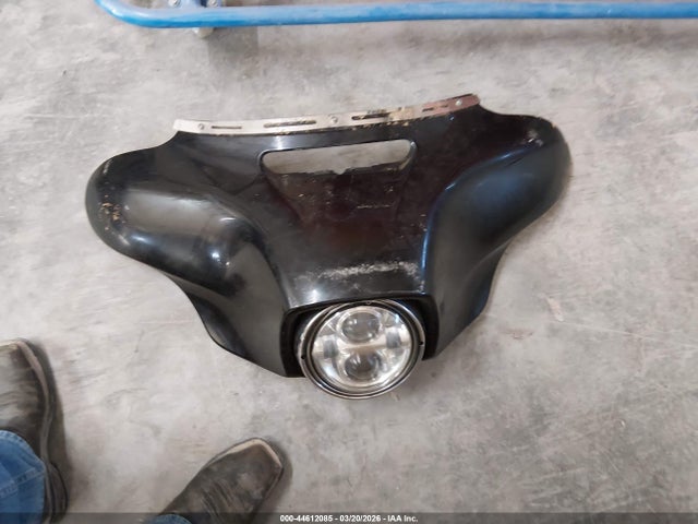 Harley-Davidson Flhtp Police Electra Glide 2015 1HD1FMM18FB622757 Image 11