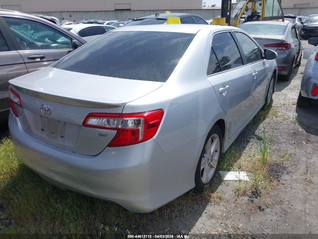 4T1BF1FK7EU364207 Toyota CAMRY SE