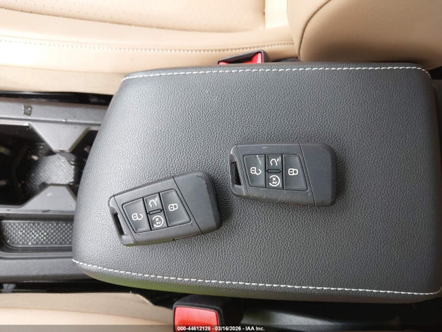 44612128 :رقم المزاد ، 3VV8B7AX0NM083968 vin ، 2022 Volkswagen Tiguan 2.0t Se R-line Black مزاد بيع