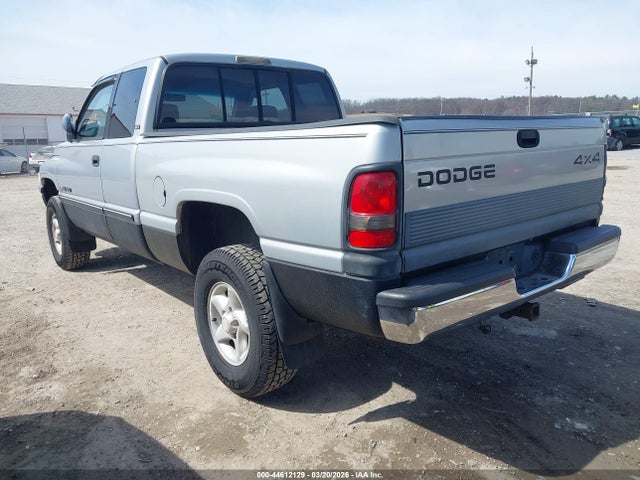 1997 DODGE RAM 1500 1B7HF13Y5VJ617775 Photo 2
