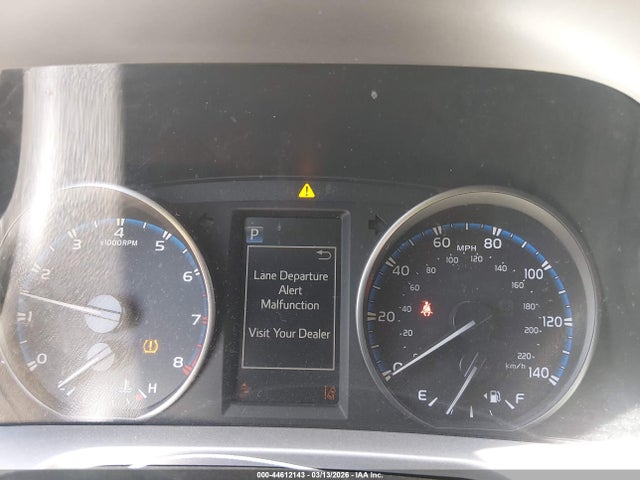 2018 Toyota Rav4 Le მანქანა იყიდება აუქციონზე, vin: JTMZFREV7JJ150441, აუქციონის ნომერი: 44612143