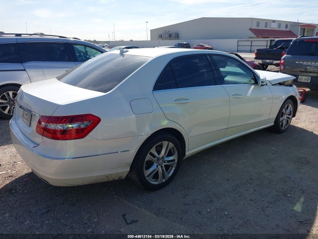 Продажа на аукционе авто 2011 Mercedes-benz E 350, vin: WDDHF5GB5BA372569, номер лота: 44612154