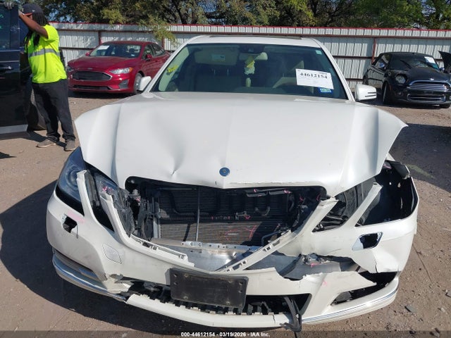 Продажа на аукционе авто 2011 Mercedes-benz E 350, vin: WDDHF5GB5BA372569, номер лота: 44612154