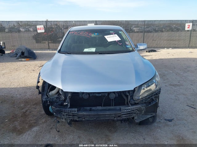 2015 Honda Accord Hybrid მანქანა იყიდება აუქციონზე, vin: 1HGCR6F38FA003451, აუქციონის ნომერი: 44612156