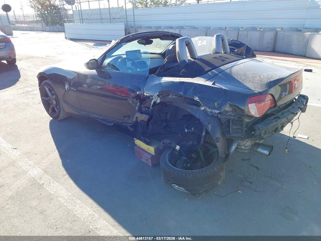 2006 BMW Z4 4USBU53586LX00660 Photo 2