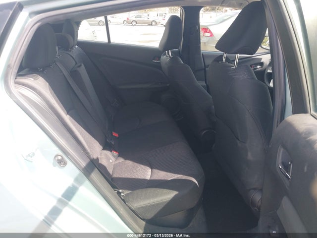 JTDKARFU1H3041445 Toyota Prius Three