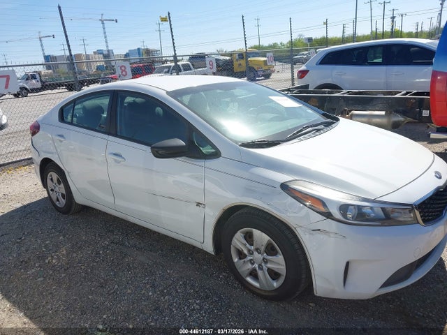 3KPFK4A73JE182535 KIA FORTE LX