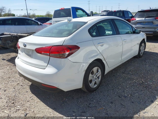 3KPFK4A73JE182535 KIA FORTE LX