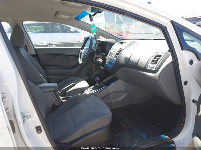 3KPFK4A73JE182535 KIA FORTE LX
