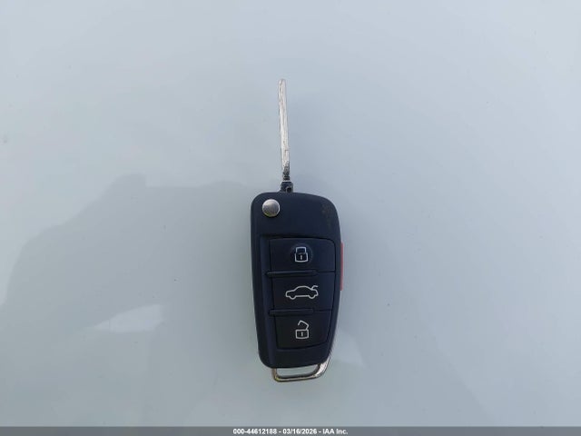 44612188 :رقم المزاد ، WA1MYAFE7AD005185 vin ، 2010 Audi Q7 3.6 Premium مزاد بيع