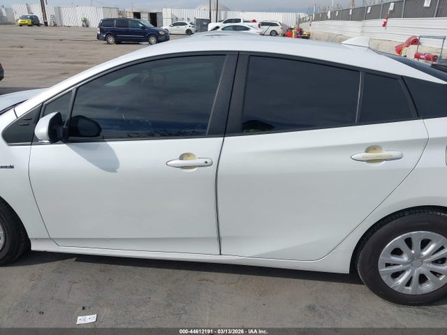 Toyota Prius Le 2021 JTDKAMFU1M3150873 Image 14