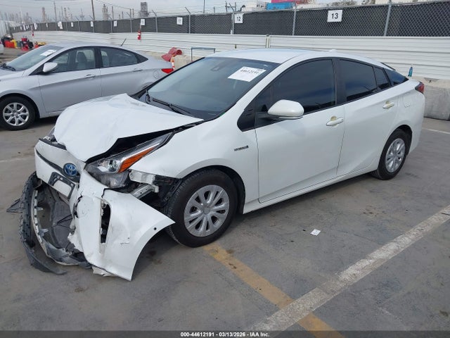 Toyota Prius Le 2021 JTDKAMFU1M3150873 Image 2