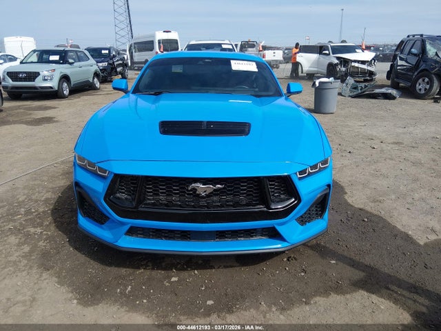 2024 Ford Mustang Gt Premium Fastback მანქანა იყიდება აუქციონზე, vin: 1FA6P8CFXR5436039, აუქციონის ნომერი: 44612193