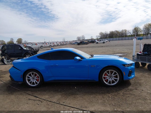 2024 Ford Mustang Gt Premium Fastback მანქანა იყიდება აუქციონზე, vin: 1FA6P8CFXR5436039, აუქციონის ნომერი: 44612193