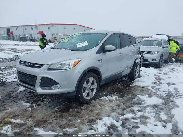 1FMCU9GX0GUC81272 Ford ESCAPE SE