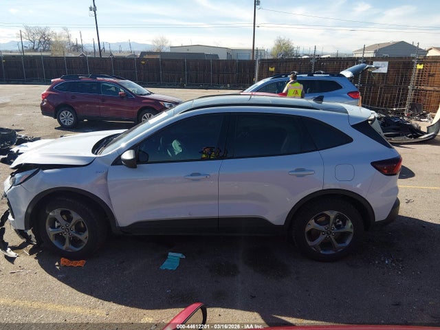 2025 Ford Escape St-line მანქანა იყიდება აუქციონზე, vin: 1FMCU9MN0SUA77888, აუქციონის ნომერი: 44612201
