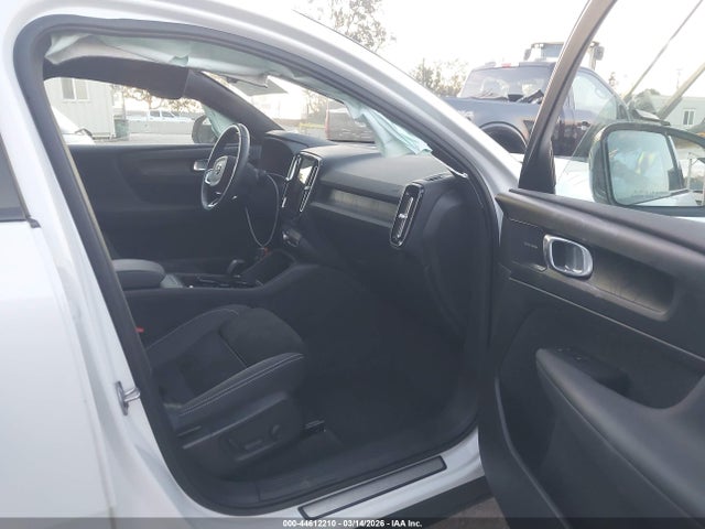 Aukcja sprzedaży 2023 Volvo C40 Recharge Pure Electric Twin Ultimate, vin: YV4ED3GM7P2032282, numer aukcji: 44612210