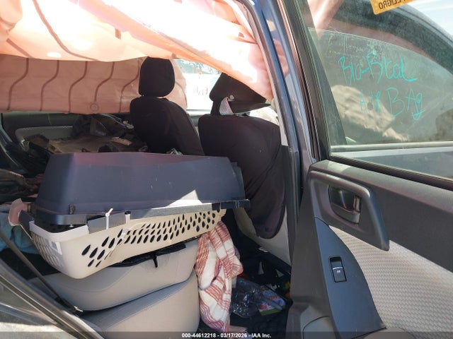44612218 :رقم المزاد ، JF2SJAEC6JH587551 vin ، 2018 Subaru Forester 2.5i Premium مزاد بيع
